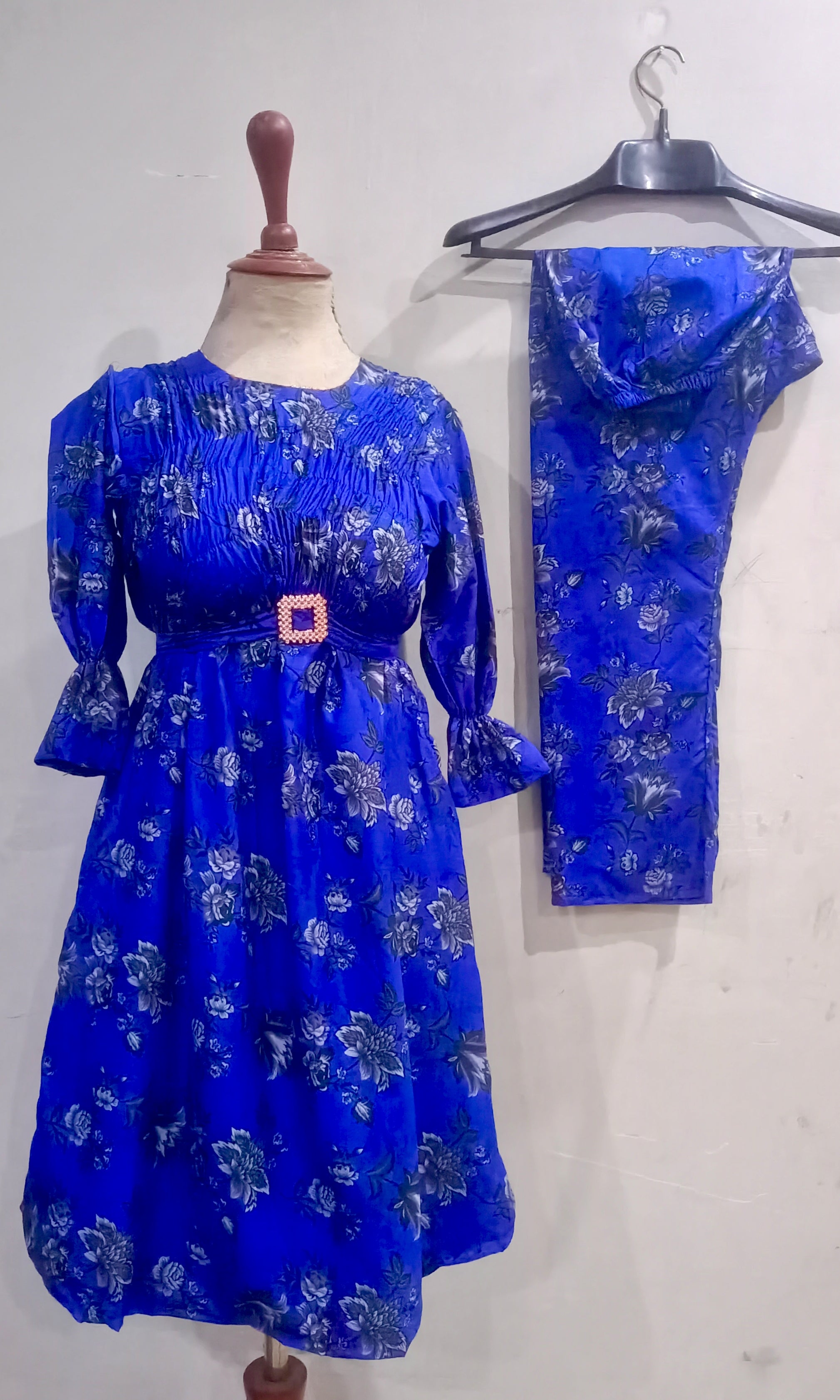 Elegance digital print floral cunnat maxi style 2p