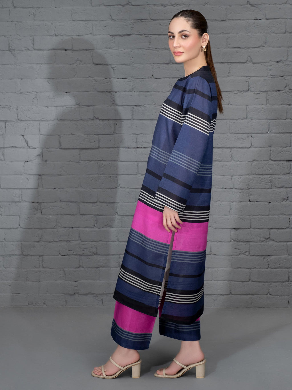 MAHNOOR BLUE