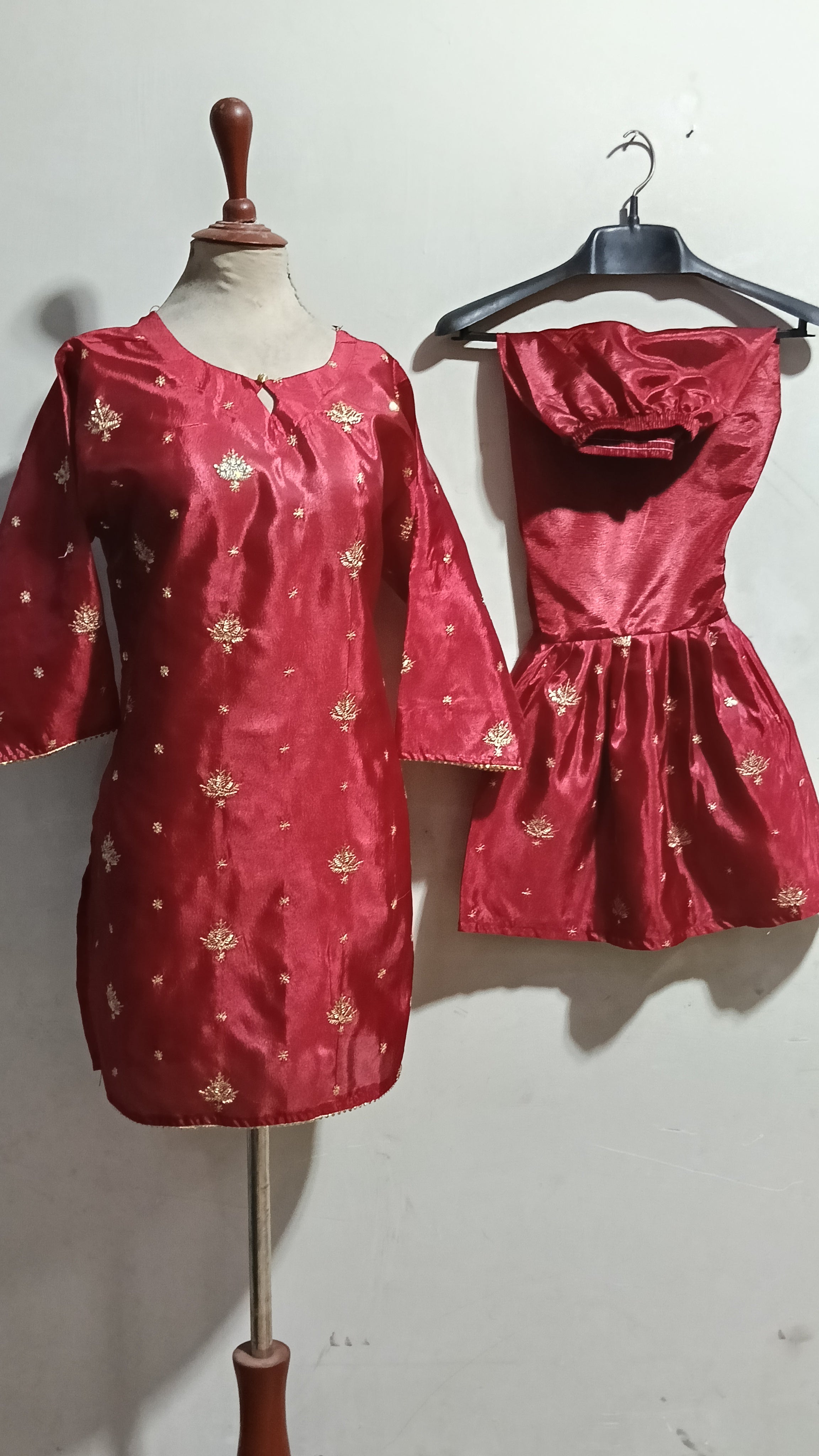 (60%off) Treday embroided china Shamoz silk sharara 2p Co-ord set