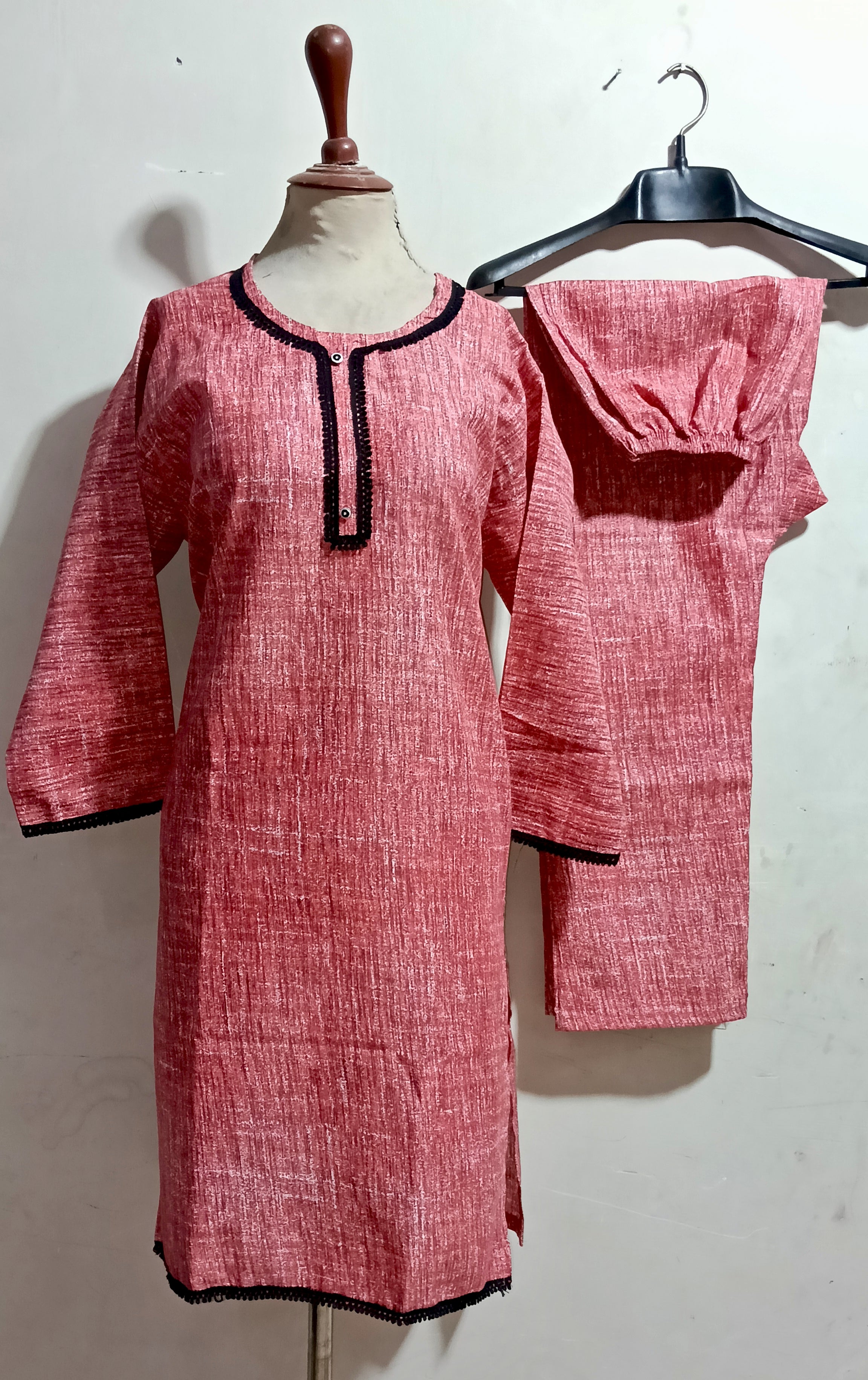 50% off Floral winter khaddar 2p Large and XL with Lace work