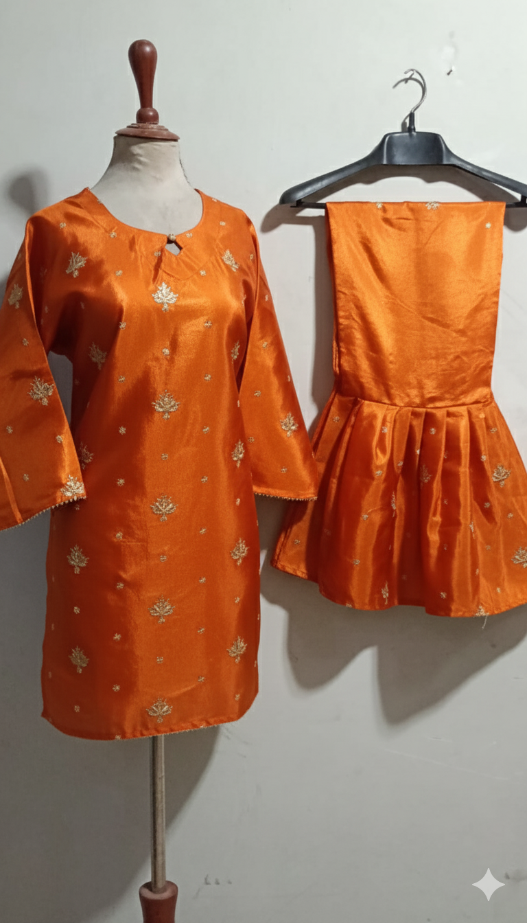 (60%off) Treday embroided china Shamoz silk sharara 2p Co-ord set