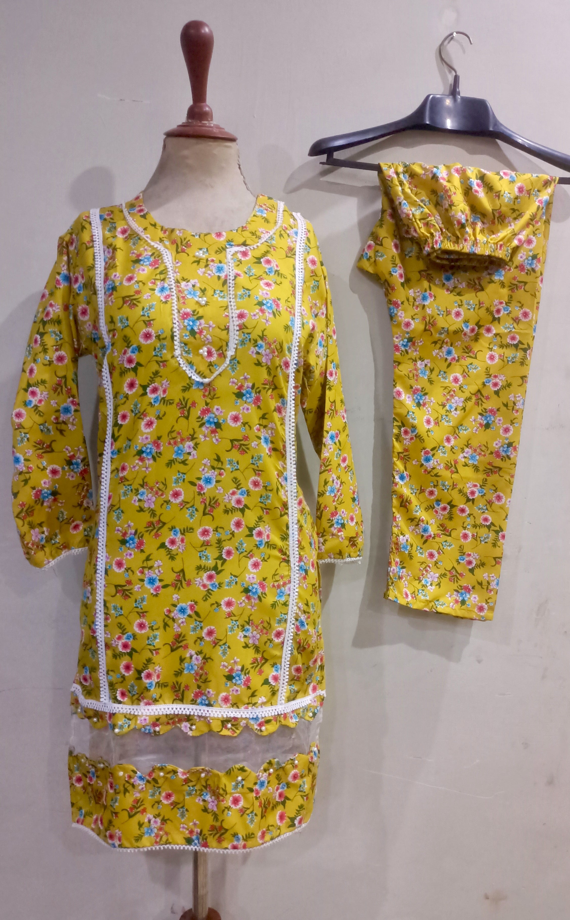 Floral –poly cotton digital print cutwork tishu pach Co-Ords 2Pc Set 🌸
