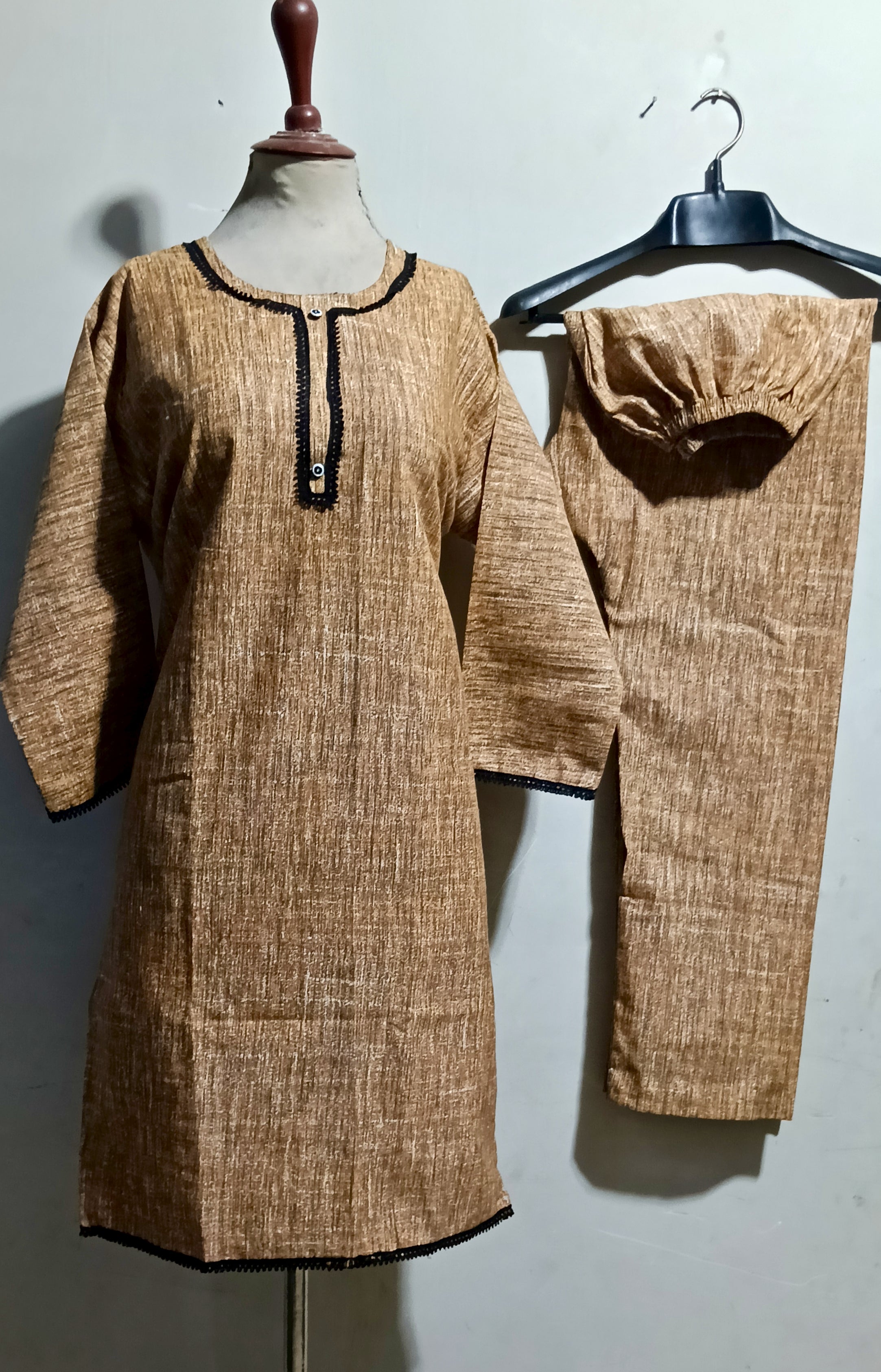 50% off Floral winter khaddar 2p Large and XL with Lace work