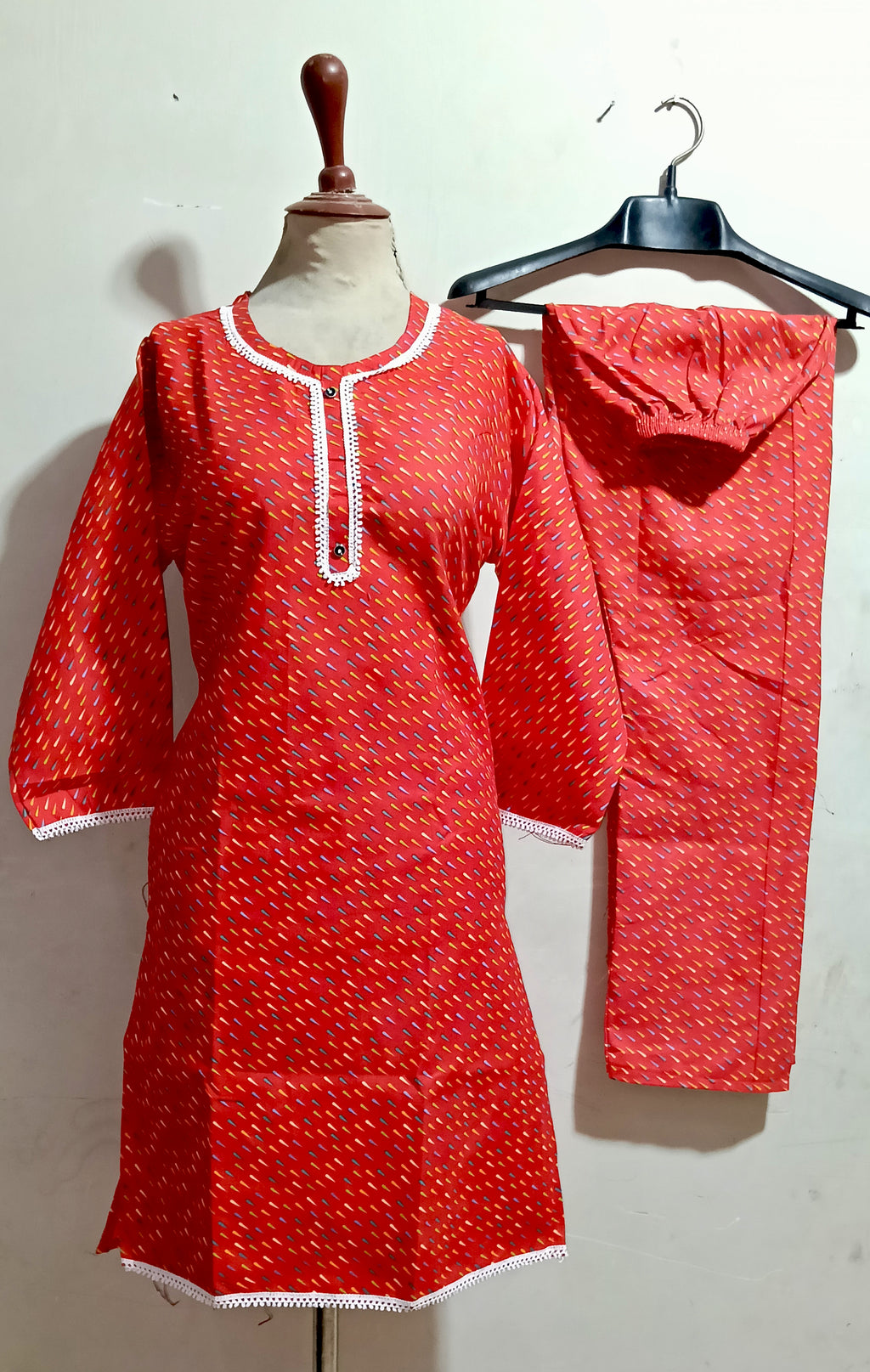 50% off Floral winter khaddar 2p Large and XL with Lace work